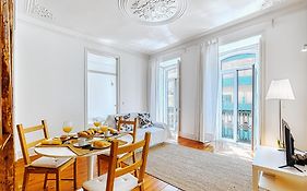 Inloveapartments - City Center For Family